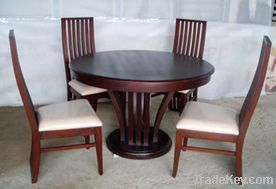 Metropolis Round Dining Table