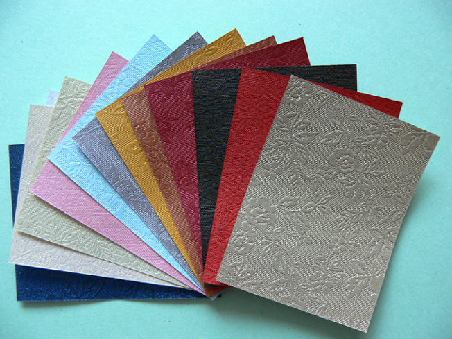 Pearlized paper