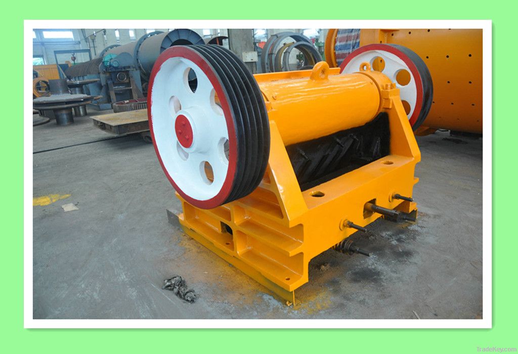 jaw crusher manufacturer / jaw crusher for iron ore / construction jaw