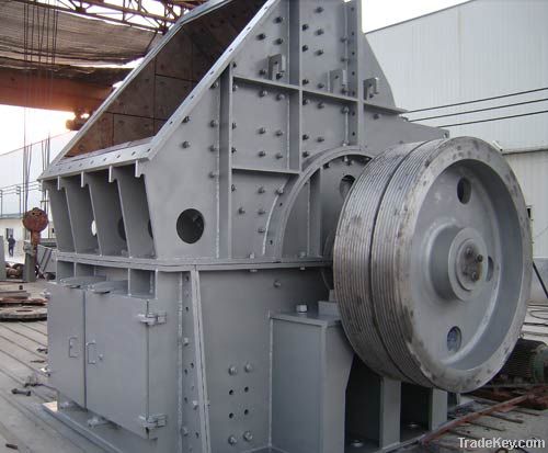 crusher / stone crusher / hammer mill crushing machine