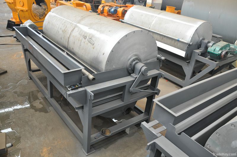 magnetic separator for conveyor belts / wet magnetic separator / carbo