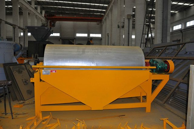 permanent magnetic iron separator / electric magnetic iron separator / magnetite iron ore magnetic separator