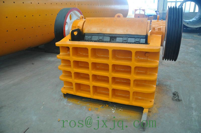 kue ken jaw crusher / buy jaw crusher / 2013 new jaw crusher