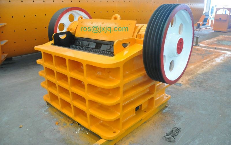 small stone jaw crusher	/ jaw crusher / jaw crusher pe750x1060