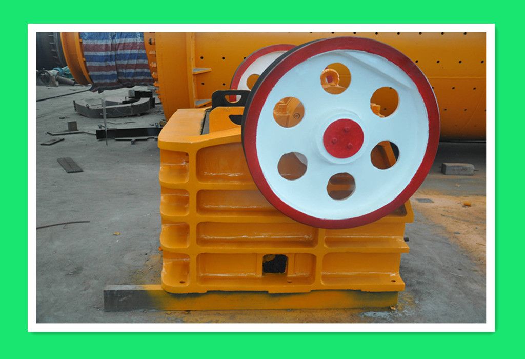 mobile primary jaw crusher / hot sale jaw crusher 
