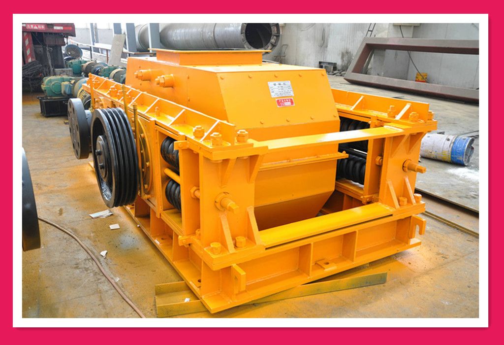 hydraulic breaker roll crusher