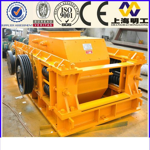 High pressure Gold mining equipment two smooth roller crusher