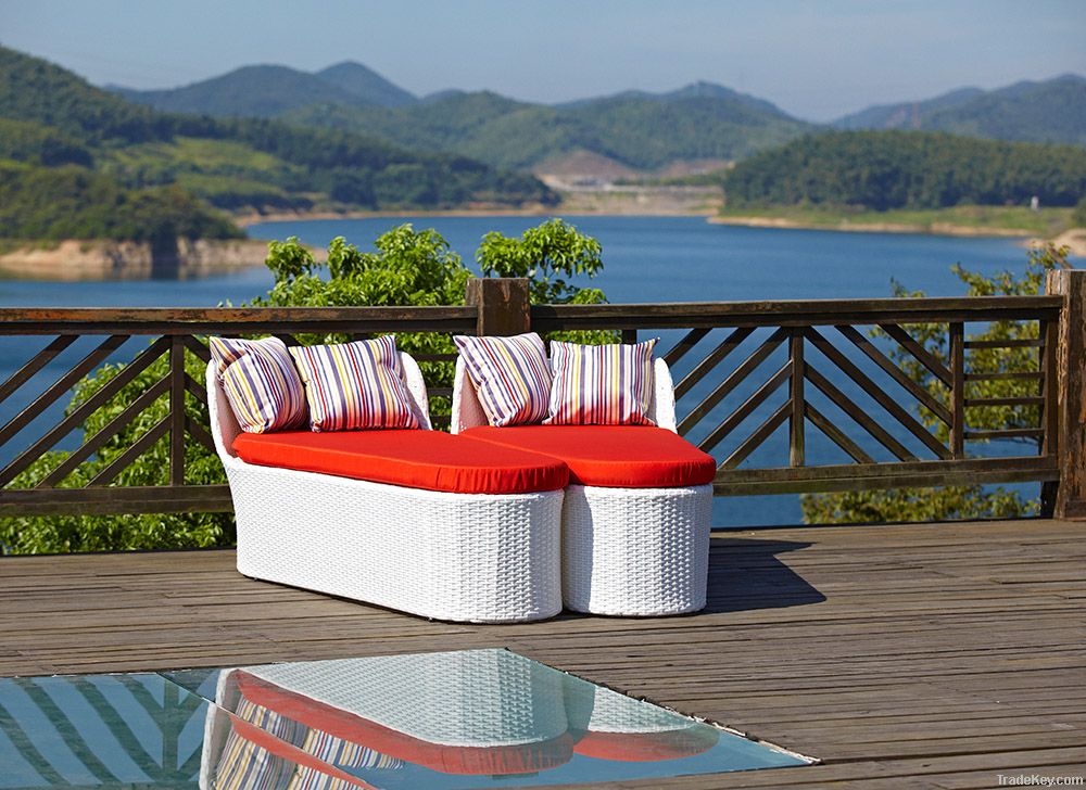 Rattan Lounger Garden Sofa