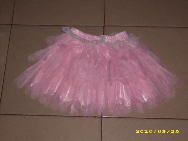 lady's fashion skirt -have stock