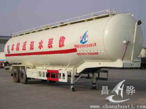 tanker/refueling truck