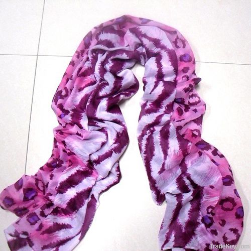 100%viscose printed scarf