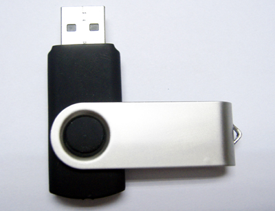 Revolving USB flash drive