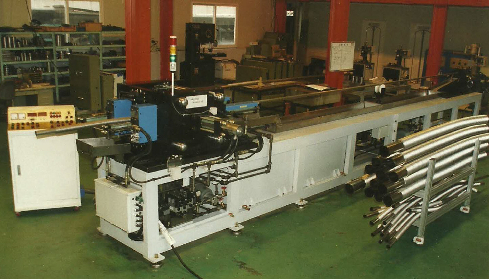 Single pitch Forming Machine
