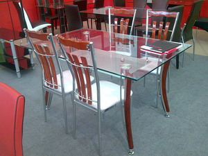 glass dining table