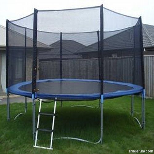 12ft big trampoline with enclosure/safety net
