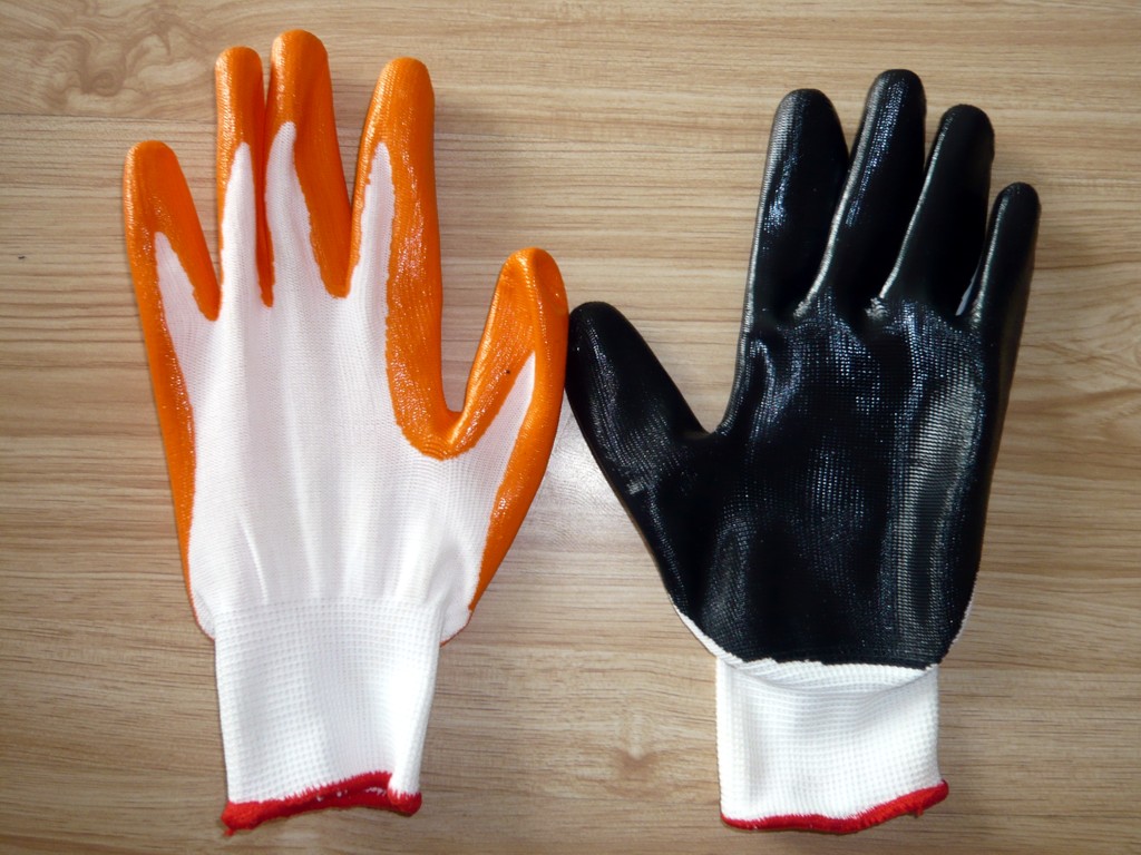 nitirle coated glove