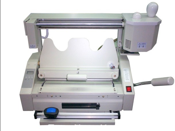 Glue binding machine