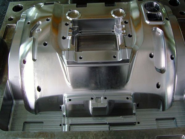 plastic injection mould factory