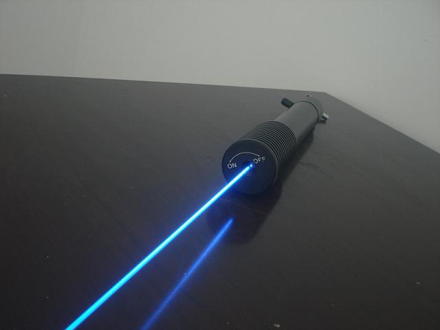 30-90mW blue laser pointer