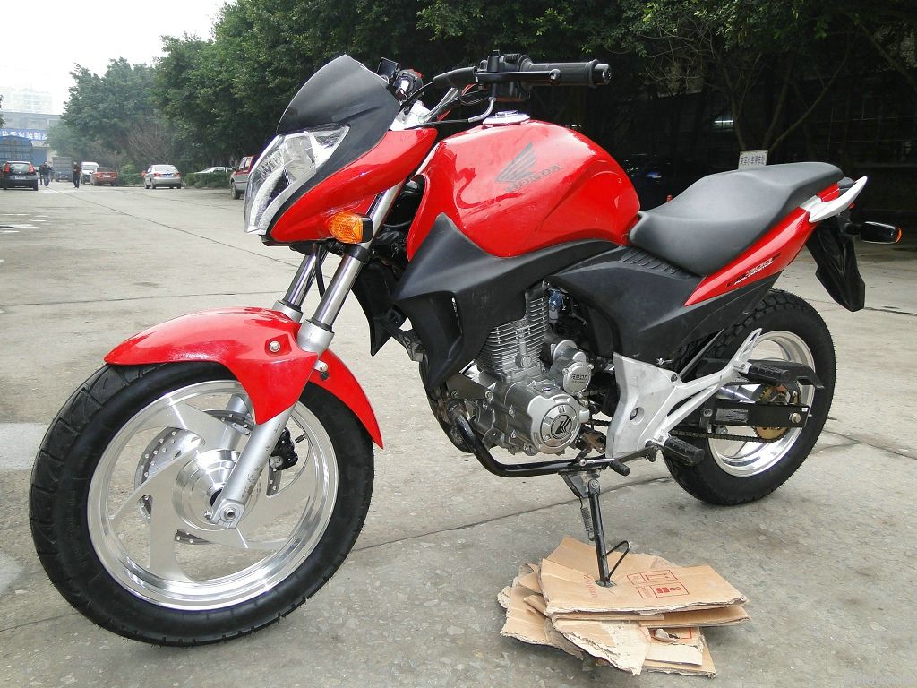250cc CBR Racing Motorcycle ( Thief Alarm Connected )