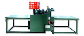 SQUARE BOARD CUTTING MACHINE