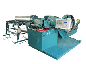 Spiral pipe forming machine