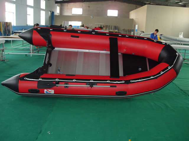 inflabable boat
