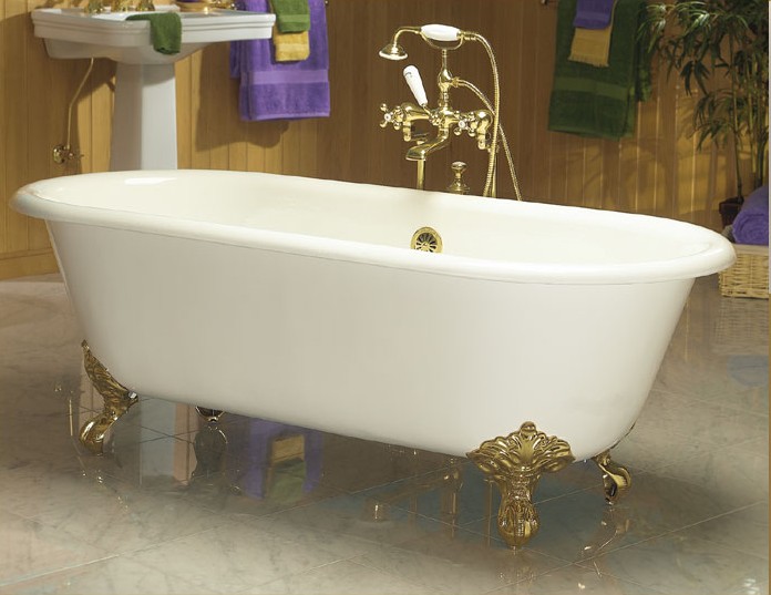 Roll top bath with claw-foot
