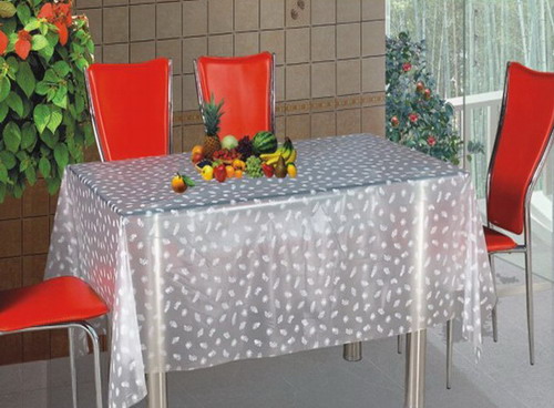 PLASTIC TABLE CLOTH