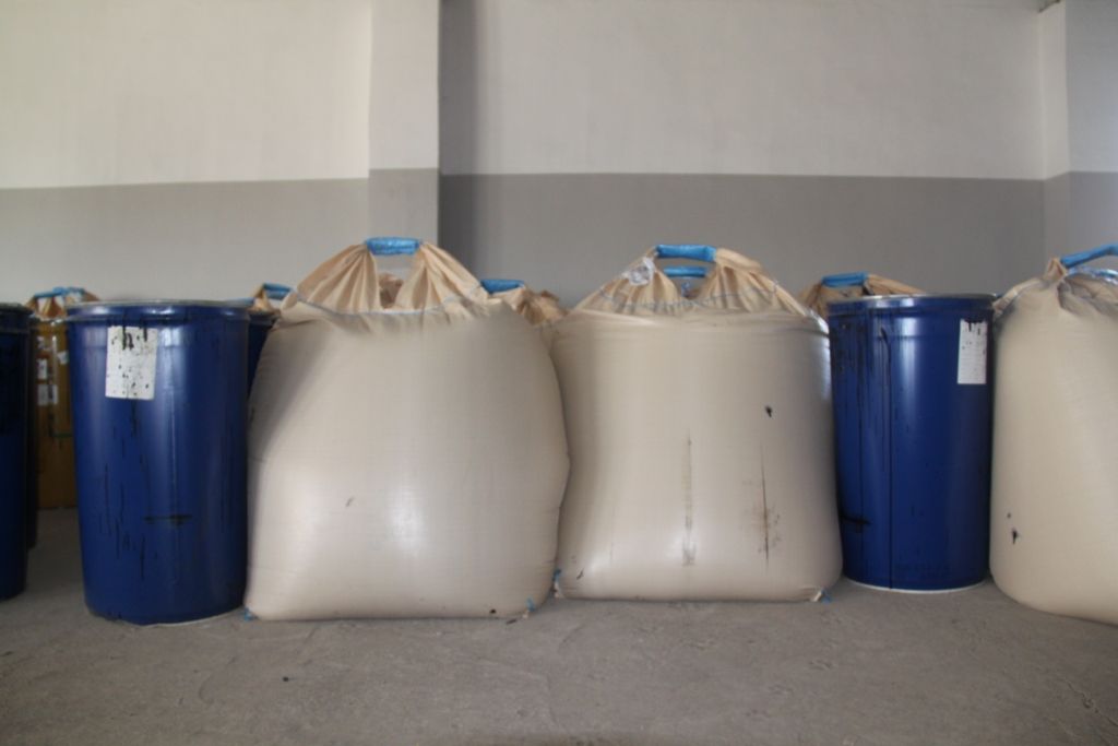 Bitumen GRADE 60/90, 90/130 packed in drums (210kg) and Big-Bag