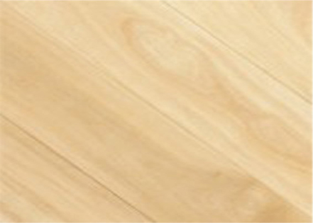 Maple solid wooden flooring