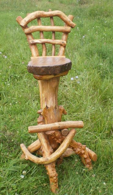 Root Bar Stool