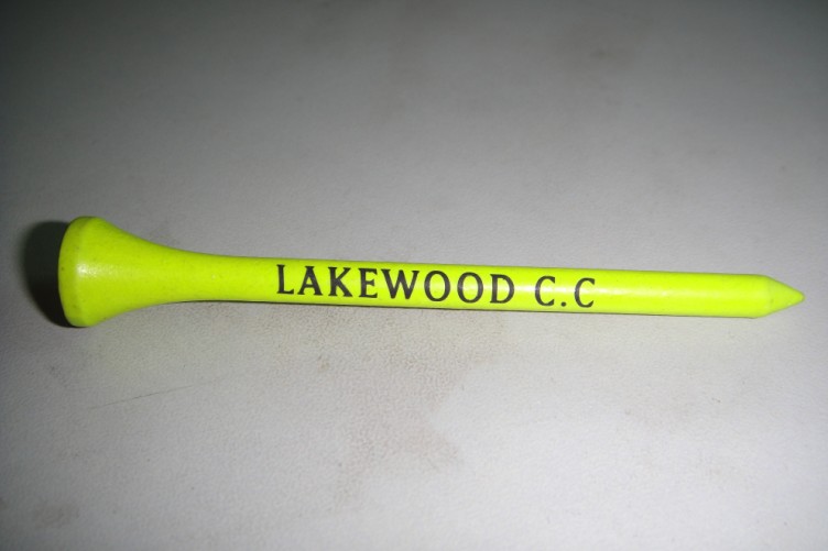 Golf tee with logo