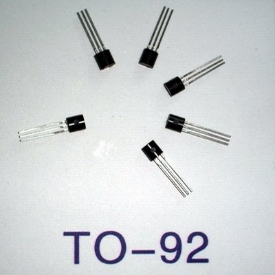 Transistor D882