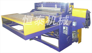 Breed aquatics row welded wire mesh machine