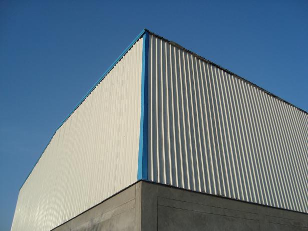 METAL ROOFING DECKING