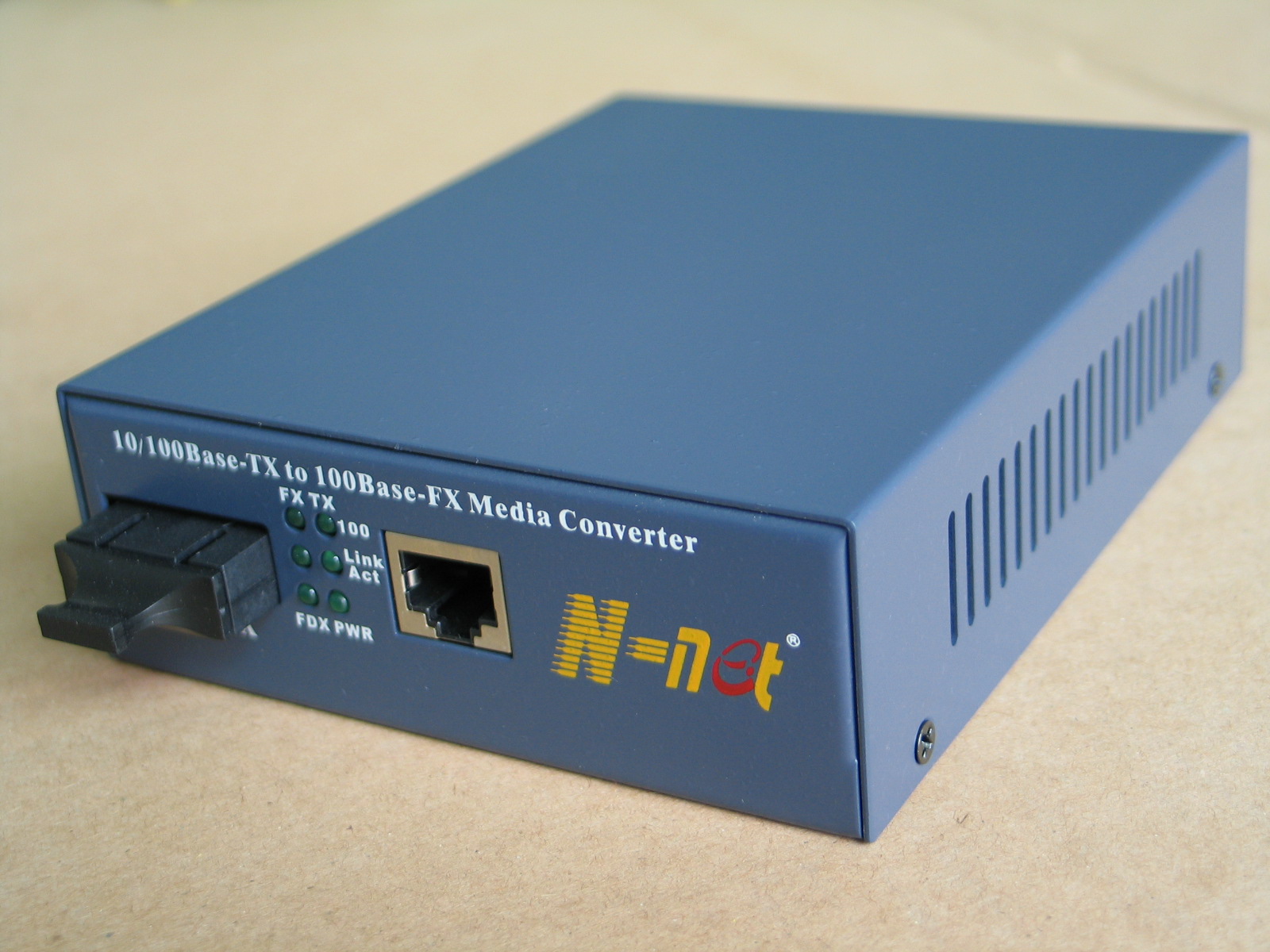 fiber media converter