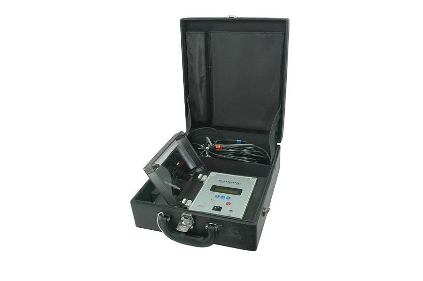 Digital ultrasonic flowmeter