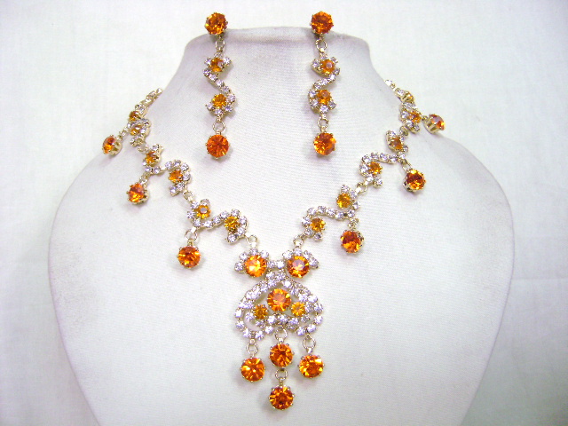 Fashion Jewelry Necklace set