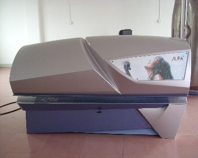 tanning bed, solarium, solaria, sun booth, sun tan, sunbed