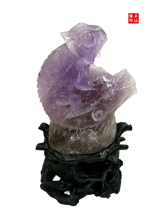 gem stone  carving chameleon carving amethyst crystal handcraft