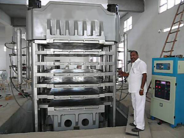 EVA Plastic Foaming Machine