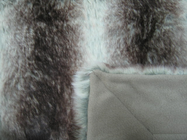 Artiricial Fur Blanket(Throw)