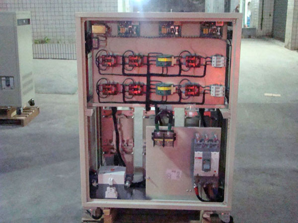 Three Phase AVR