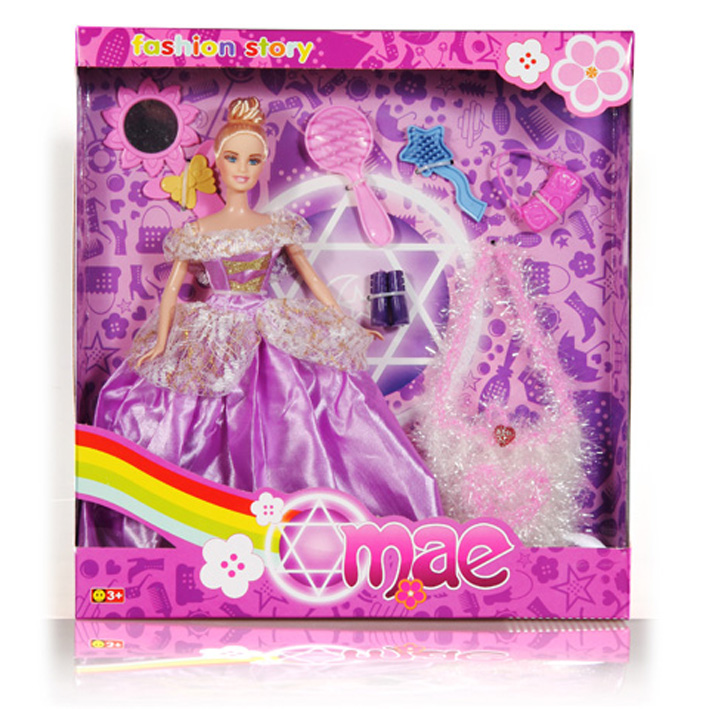 Barbie Dolls-Q39070