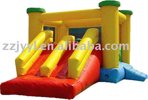 little inflatable bouncer castle