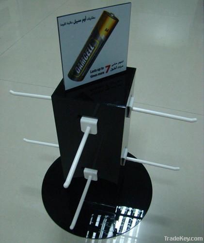 Rotatable black battery display showcases