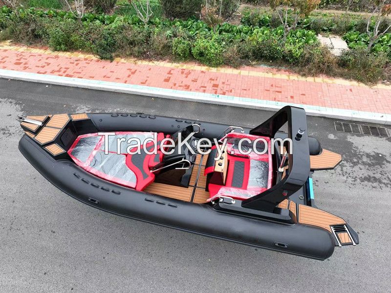Qingdao boat RIB 700 large inflatable boat Fiberglass Rigid Hull Inflatable boat Rib Pontoon Yacht Boat