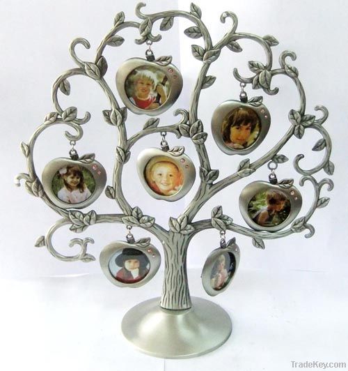 Metal Photo Frame Tree