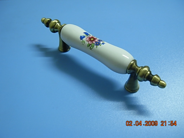 Zinc alloy ceramics handles